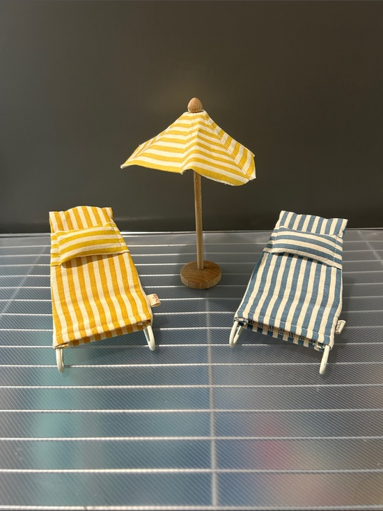 Maileg Other - Maileg Striped Beach Chairs and Umbrella Set Retired